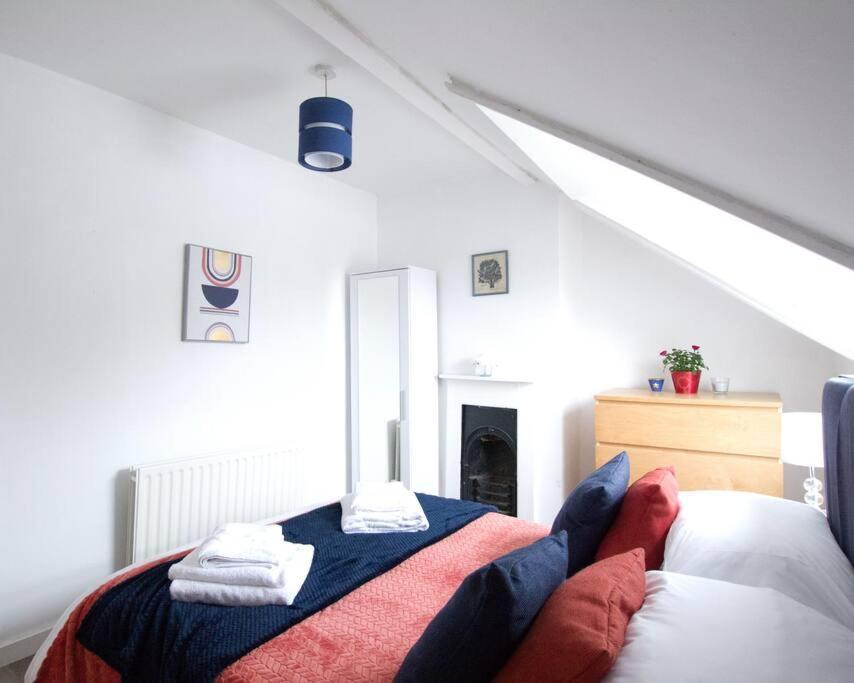 City Centre 4 Bedroom House Winchester Zewnętrze zdjęcie